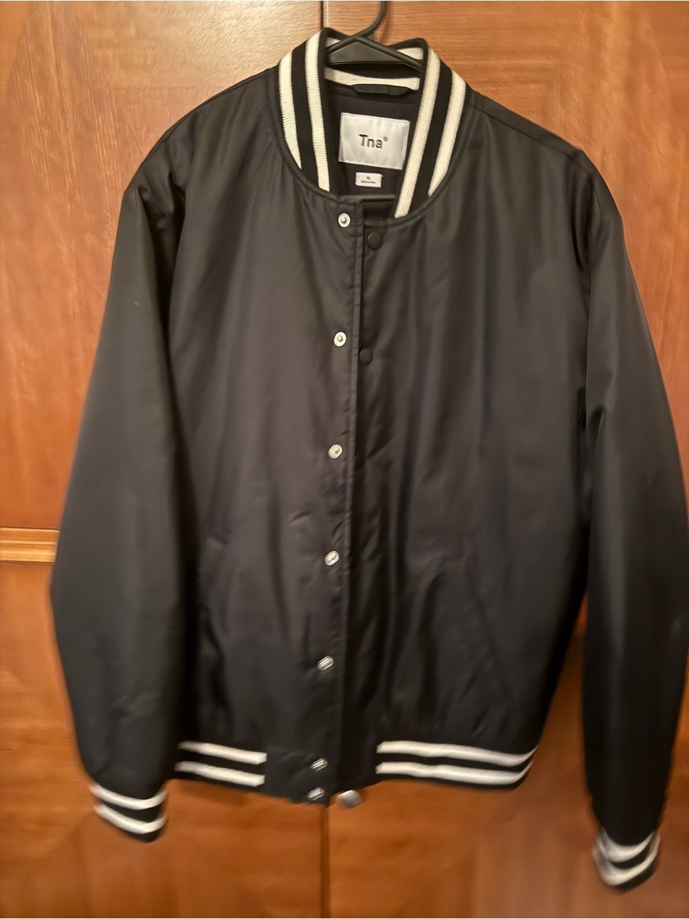 TNA stadium jacket black